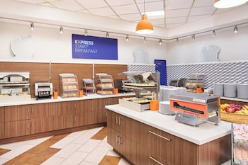 holiday inn express waikiki by ihg