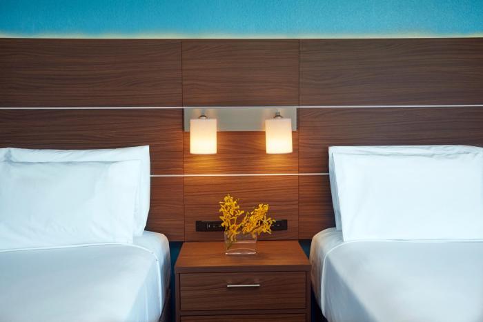 holiday inn express waikiki by ihg