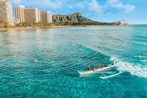 holiday inn express waikiki by ihg