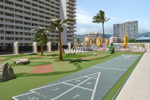 holiday inn express waikiki by ihg