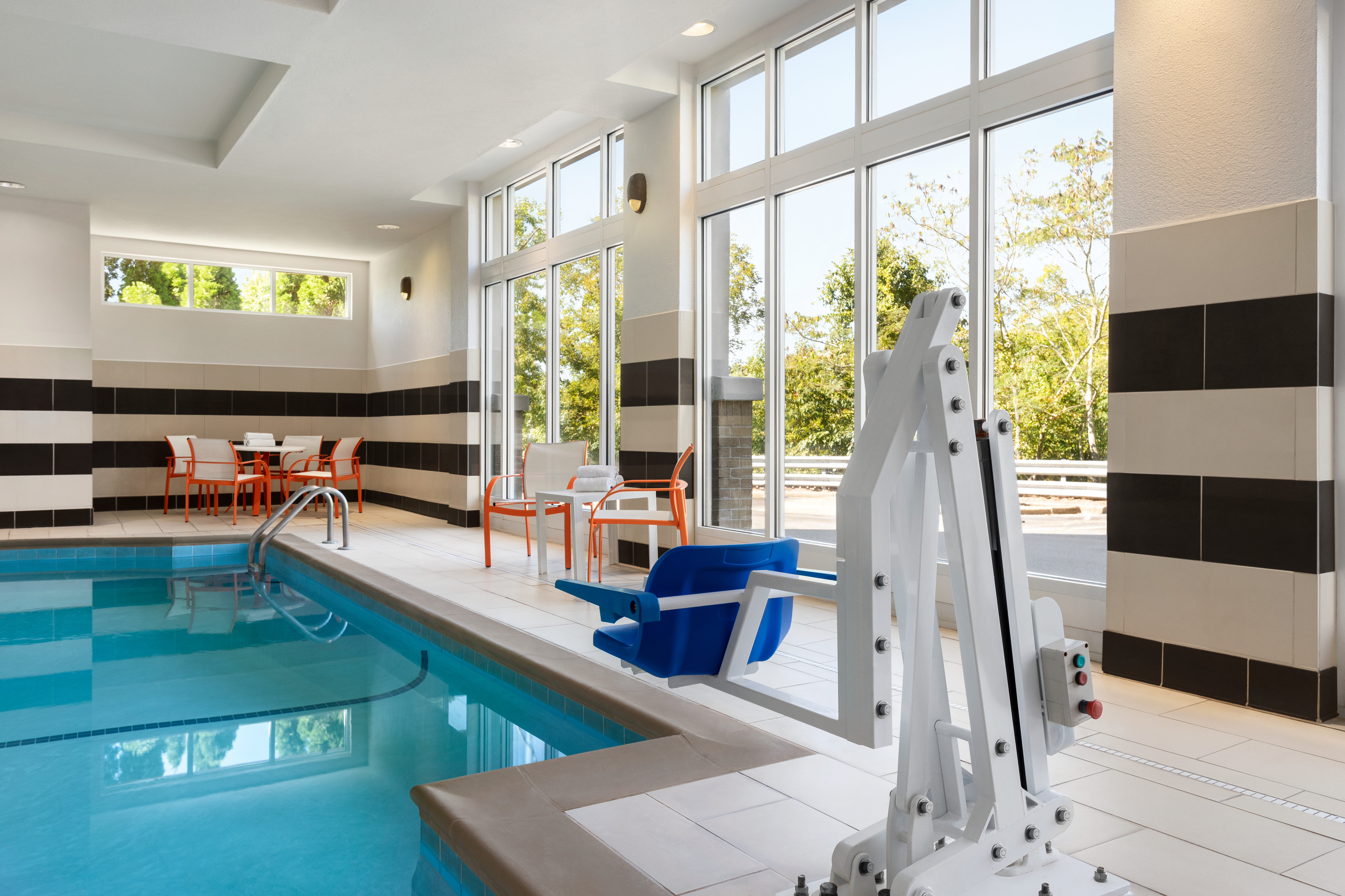 holiday inn birmingham hoover by ihg