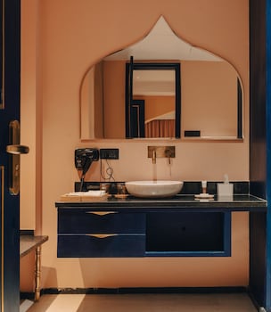 burdera a boutique luxury hotel
