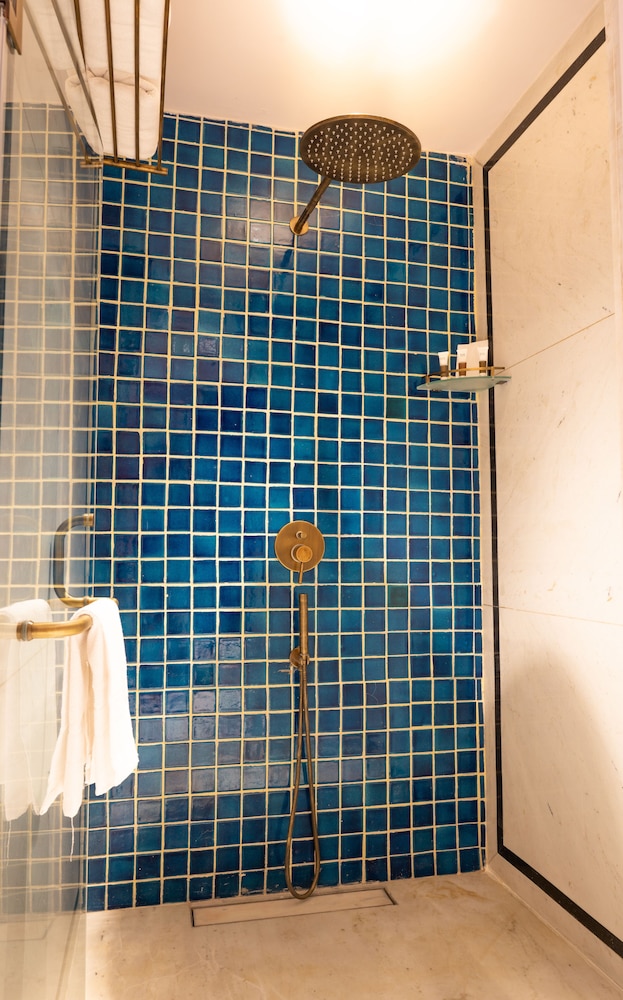 burdera a boutique luxury hotel