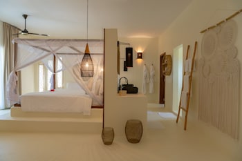 alma boutique hotel