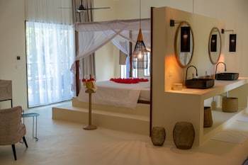 alma boutique hotel