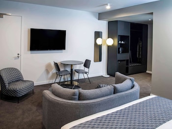 mantra tonsley adelaide