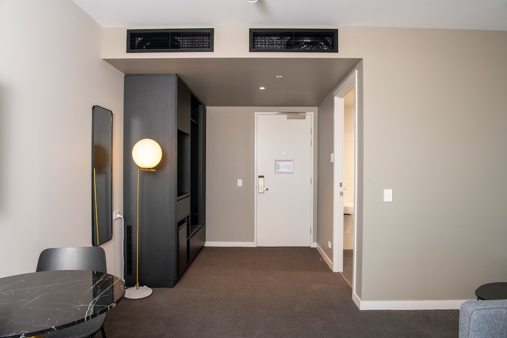 mantra tonsley adelaide