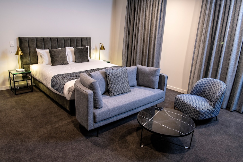 mantra tonsley adelaide