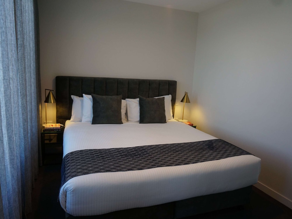 mantra tonsley adelaide