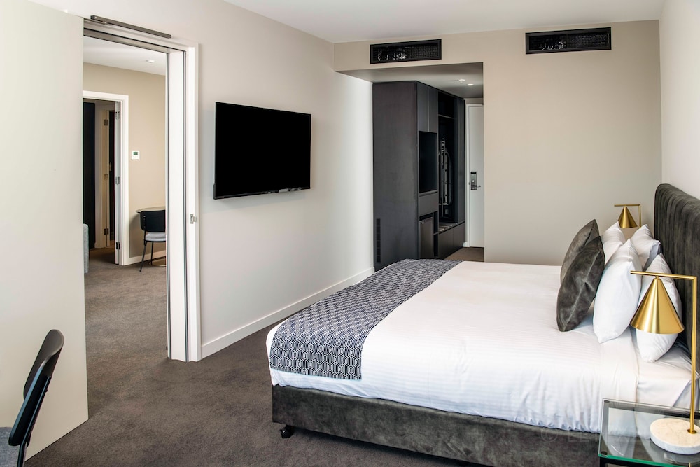 mantra tonsley adelaide