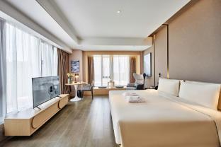 atour hotel taixing municipal government gulou new world