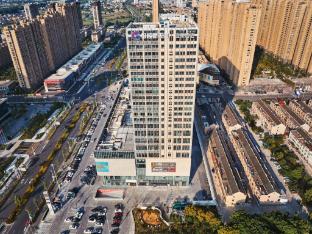 atour hotel taixing municipal government gulou new world