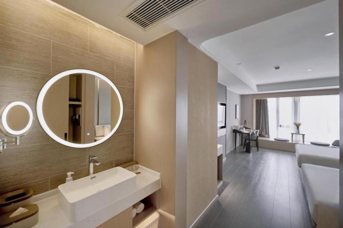 atour hotel taixing municipal government gulou new world