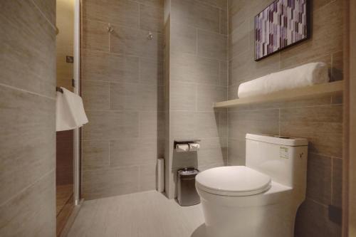 atour hotel taixing municipal government gulou new world