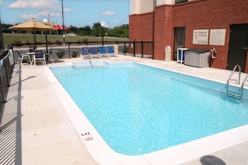 hampton inn martinsburg south inwood