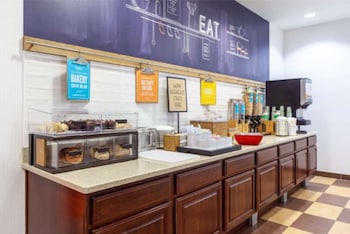 hampton inn martinsburg south inwood