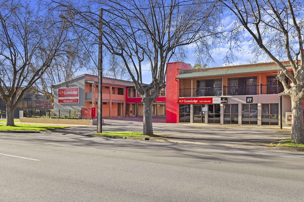 econo lodge east adelaide