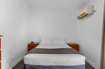 econo lodge east adelaide
