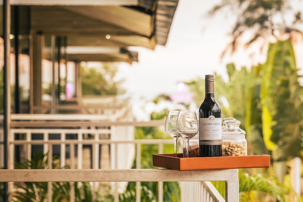 foxoso la beach resort