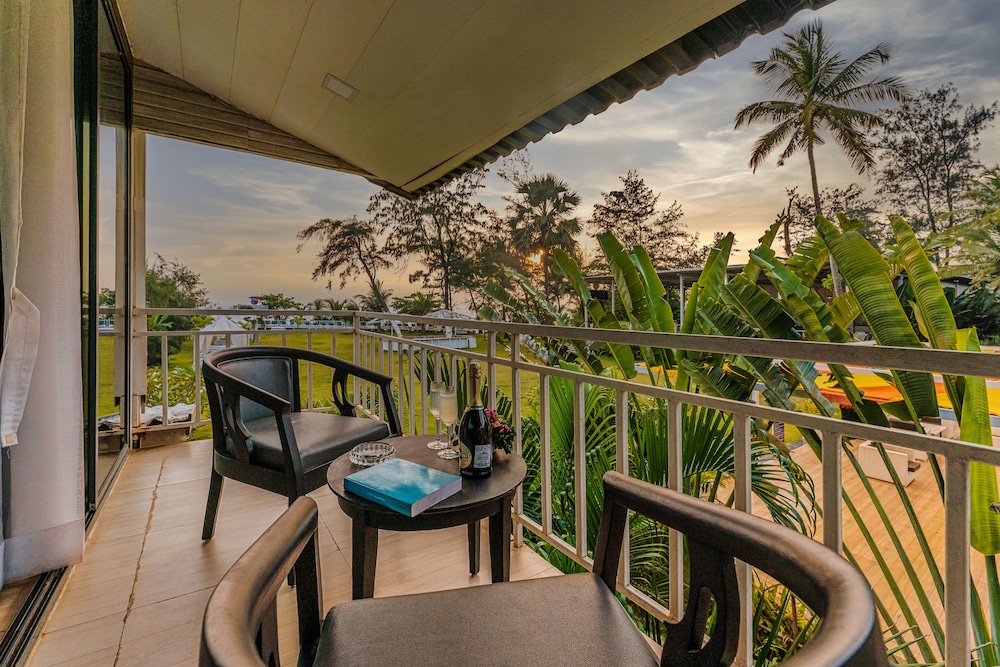 foxoso la beach resort