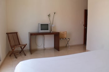 hotel cabanas maria del mar
