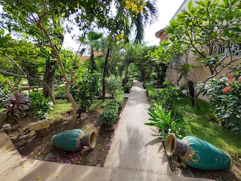 hotel cabanas maria del mar