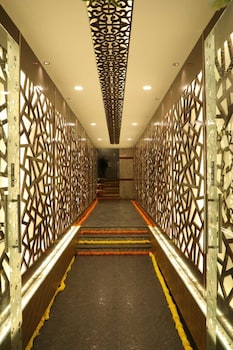 hotel ur comforts jayanagar