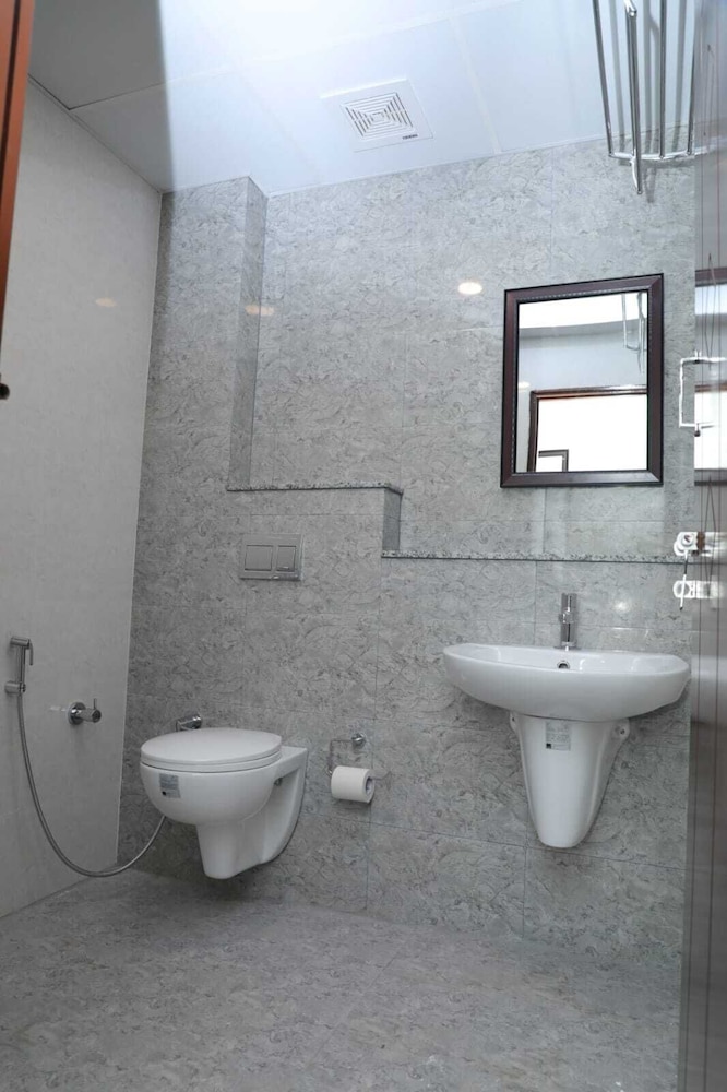 hotel ur comforts jayanagar