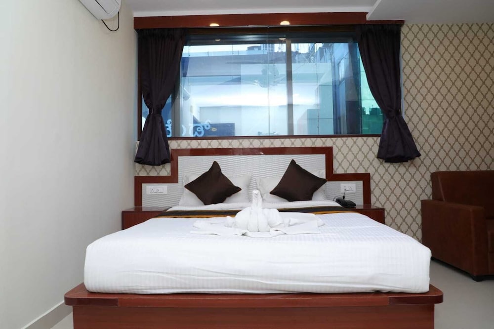 hotel ur comforts jayanagar