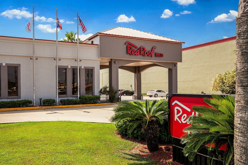 red roof inn gulfport biloxi airport