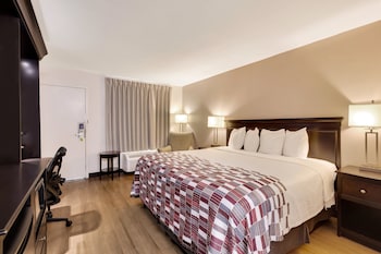 red roof inn gulfport biloxi airport