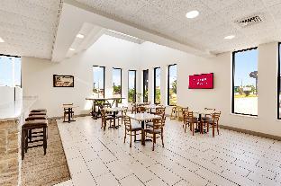 red roof inn gulfport biloxi airport