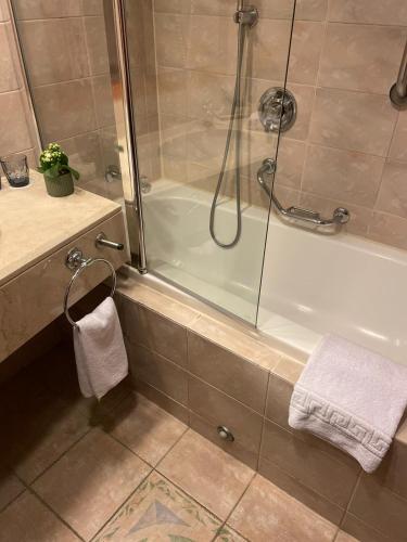 crowne plaza haifa by ihg