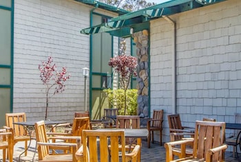 Quality Inn Half Moon Bay/Miramar Beach,Moss Beach>>Half Moon Bay,3 star