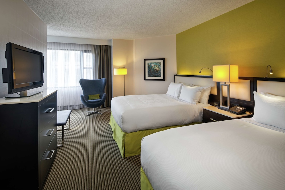 the hollis halifax a doubletree suites by hilton hotel