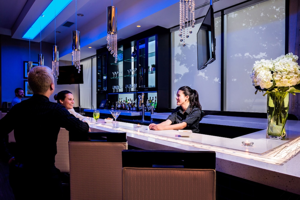 the hollis halifax a doubletree suites by hilton hotel