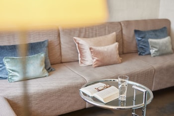 best western raphael hotel altona