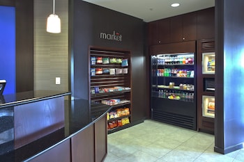 courtyard by marriott hamilton