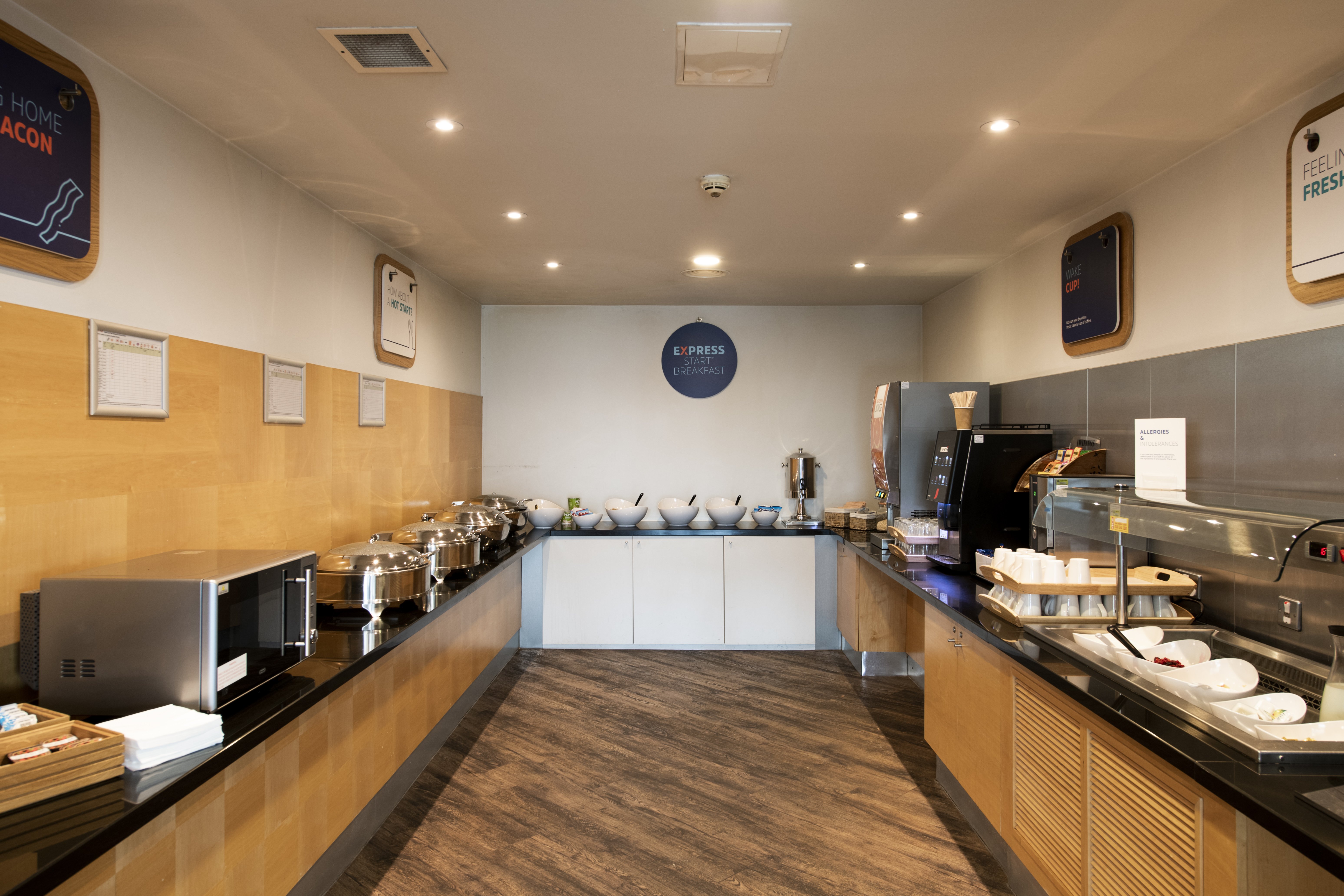 holiday inn express hamilton by ihg