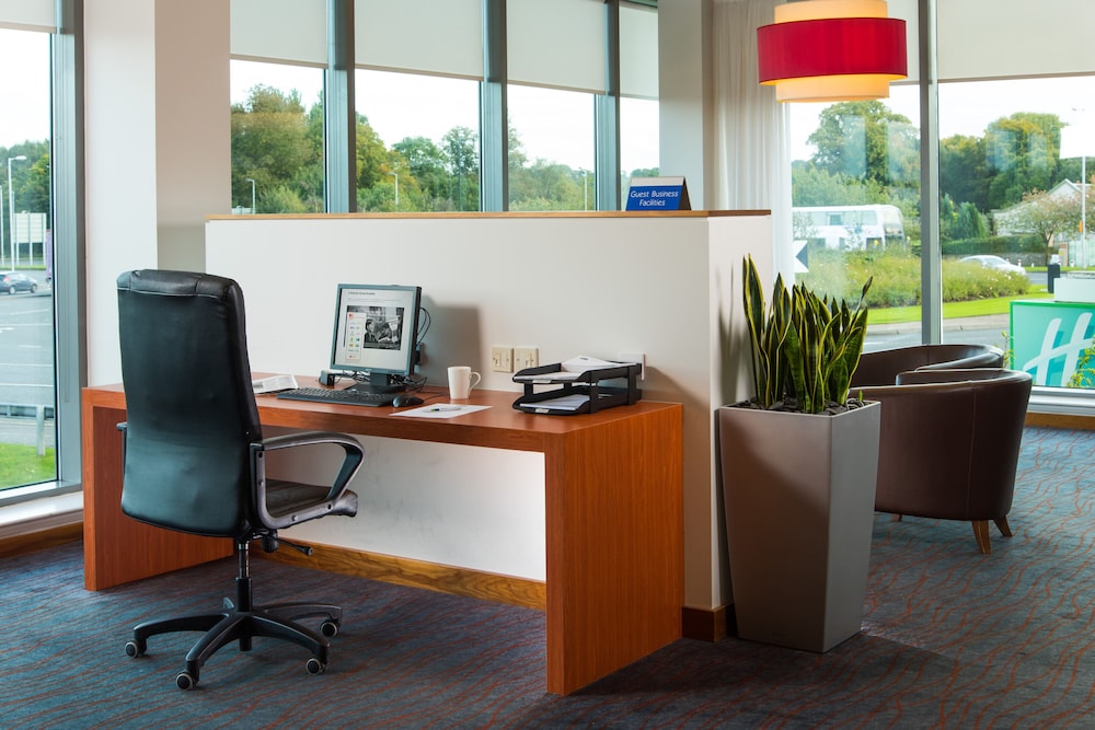 holiday inn express hamilton by ihg