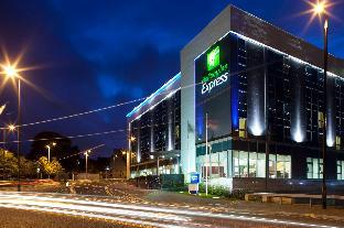 holiday inn express hamilton by ihg