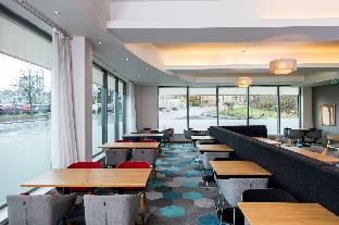 holiday inn express hamilton by ihg