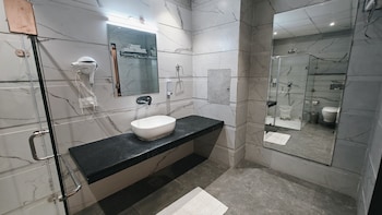 hotel luxurio by shree hari hotels