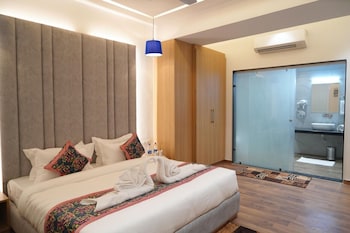 hotel luxurio by shree hari hotels