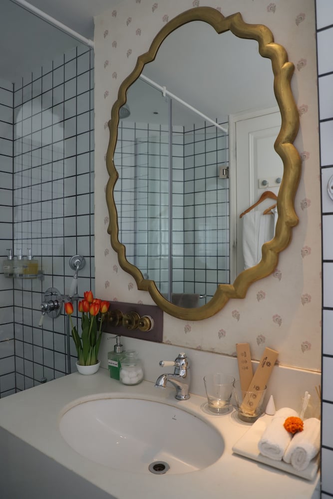 red thread calangute