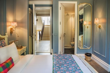 red thread calangute