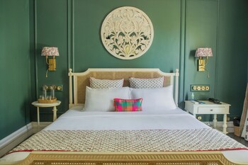 red thread calangute