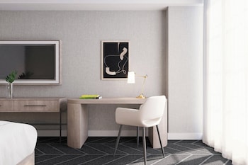 kimpton the forum hotel