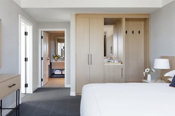 kimpton the forum hotel