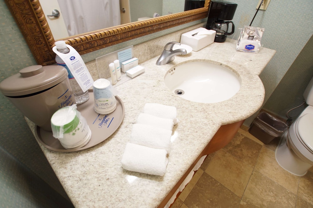 hampton inn by hilton tampico aeropuerto